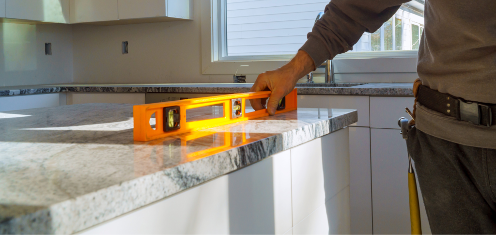 warning signs, sales tactics, word of mouth, remodel project, high quality, good contractor, bad contractor, job site, expect to pay, high pressure, red flags, sign a contract, total cost, cabinet make